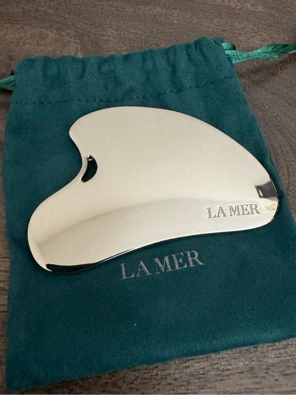 La Mer Stainless Silver Facial Massage Tool